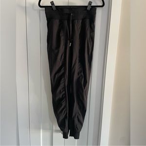 Lululemon dance studio jogger